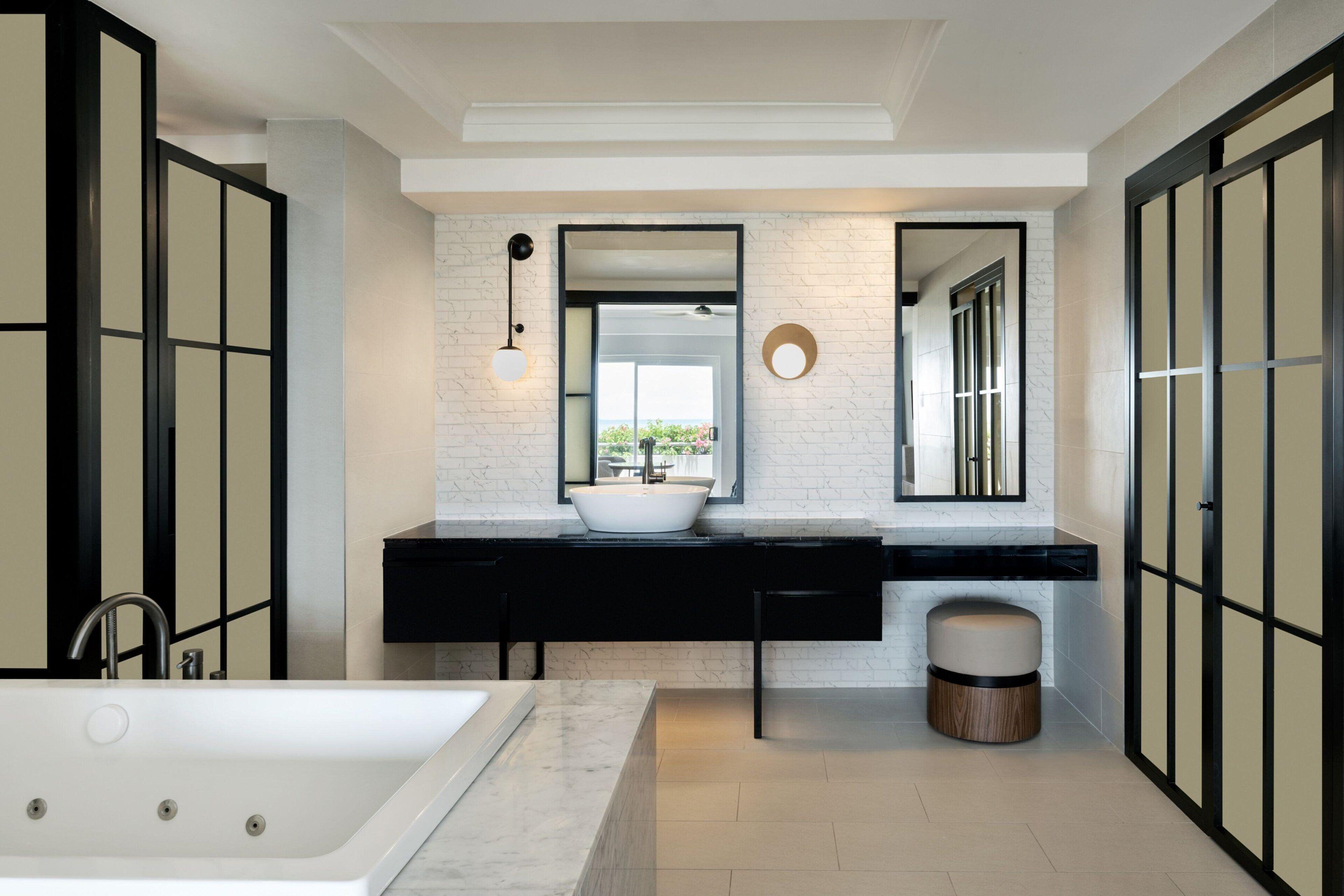 1 Bedroom Presidential Suite 1 King Oceanfront